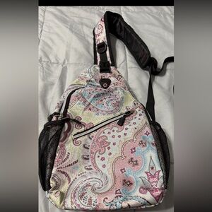 Mosiso Paisley Sling Backpack. Beautiful pastel colors